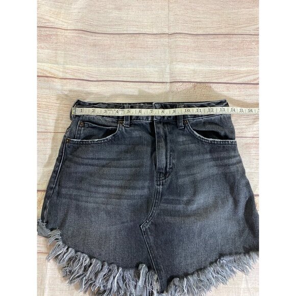 Free People We The Free Women's Black Raw Hem Baily Denim Mini Skirt - 26 - Picture 6 of 12